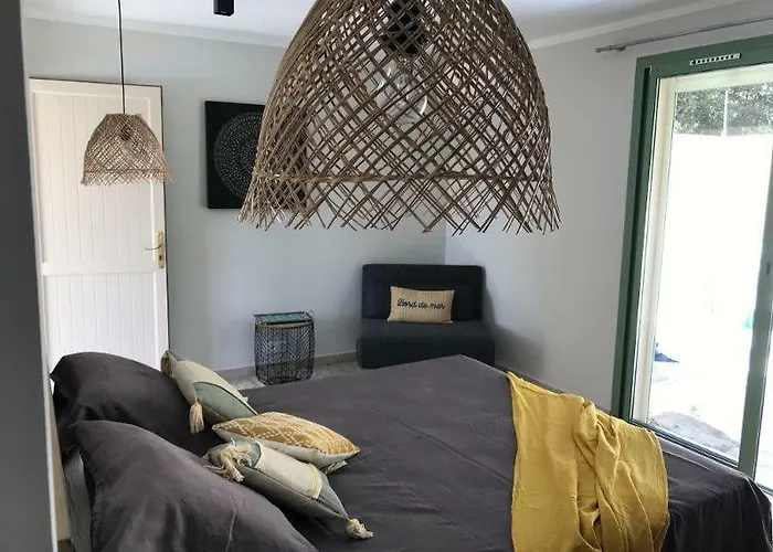 Maison Ferruccio ゲストハウス ポルトヴェッキオ